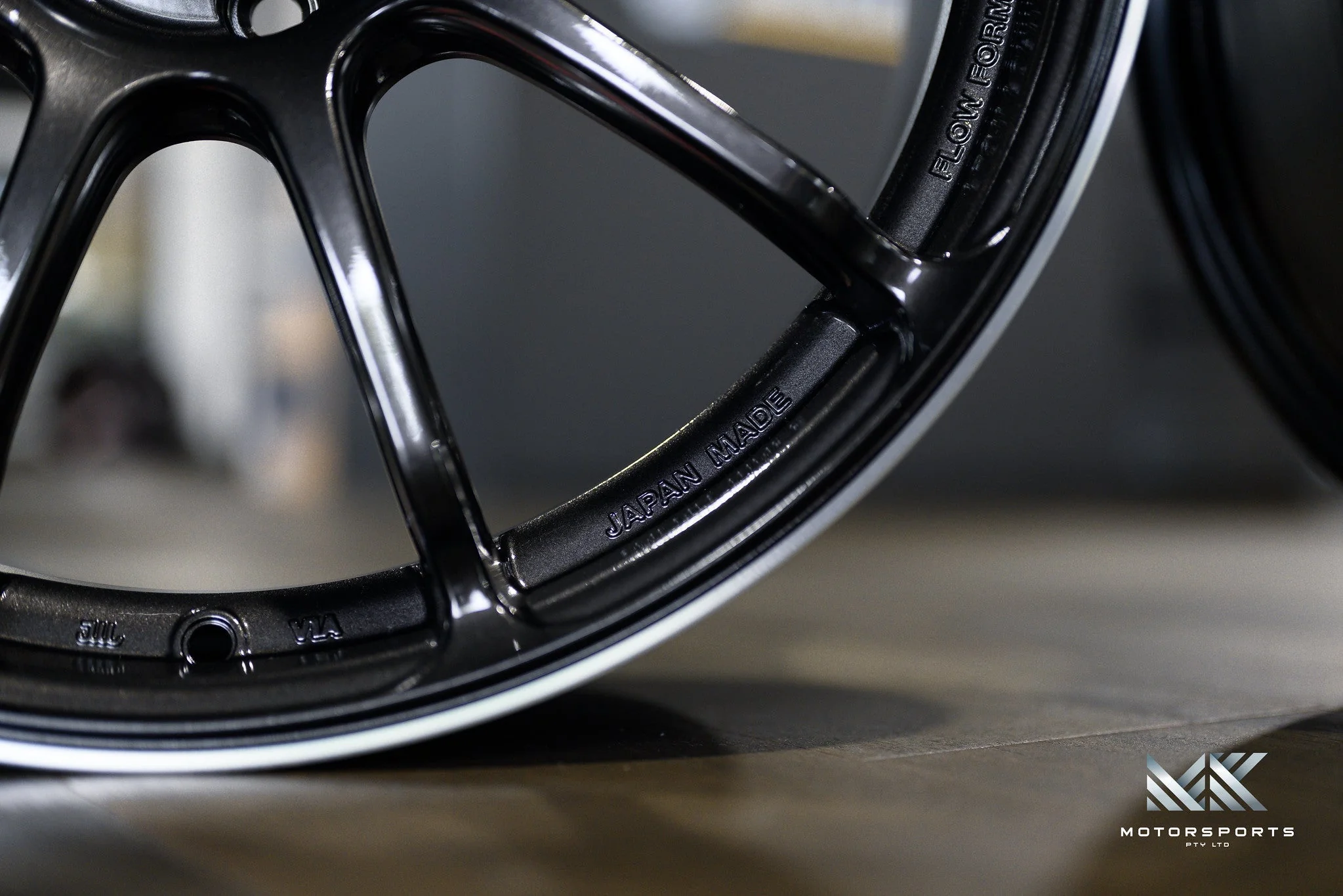 Advan Racing RSIII 5x112 - Image 3