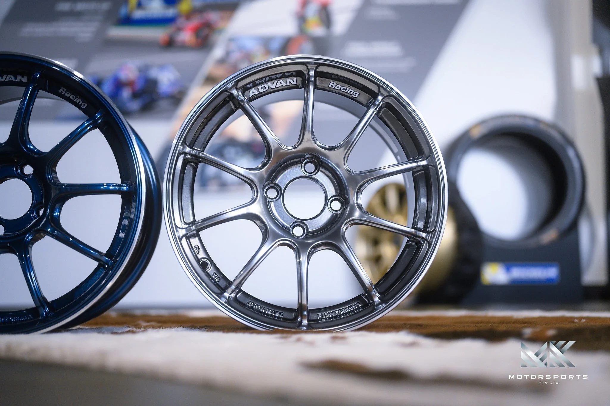 Advan Racing RZ II 17" 5x114.3 - Image 20