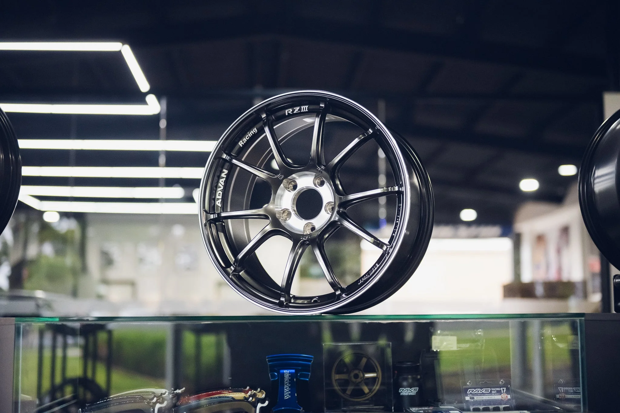 Advan Racing RZIII 5x100 - Image 9