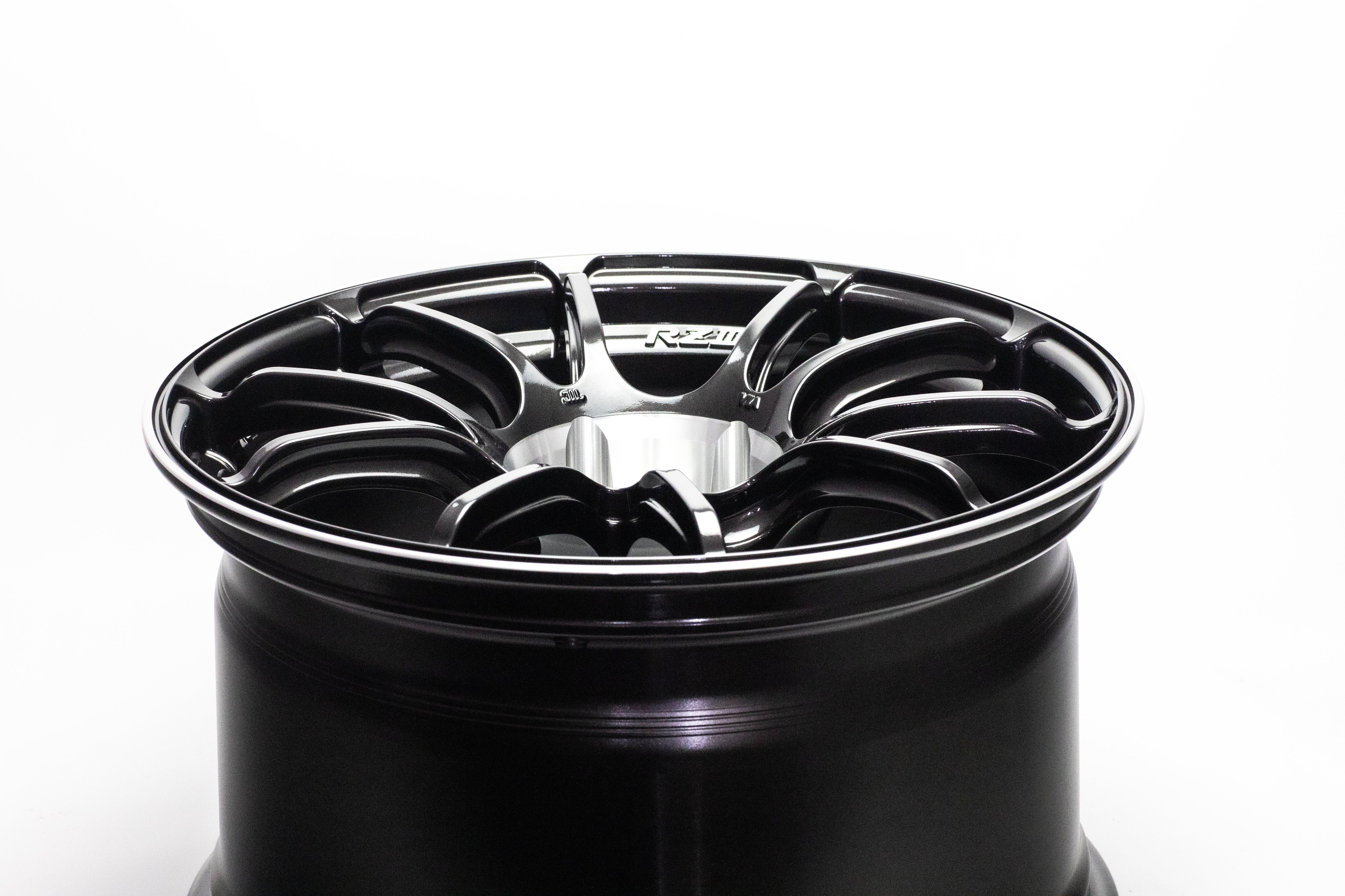 Advan Racing RZIII 5x112 - Image 6