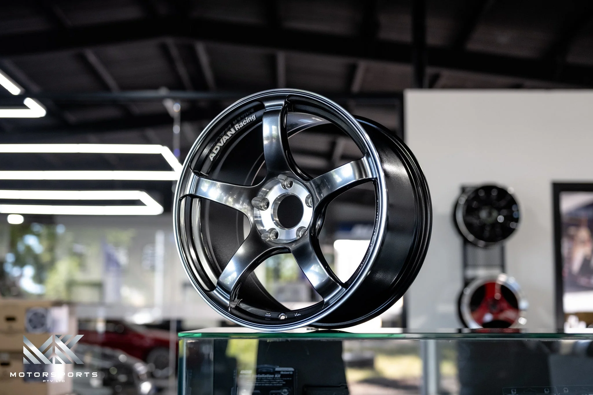 Advan TC-4 SE 5x100