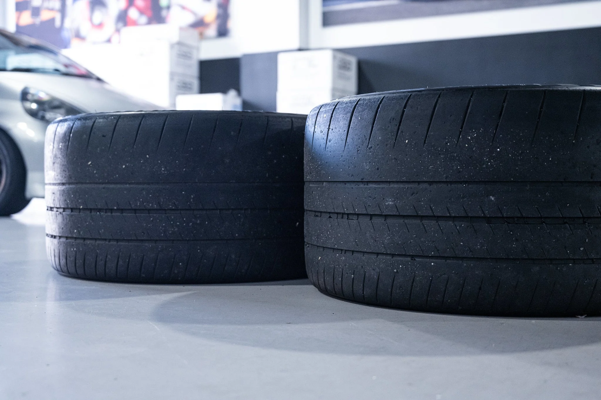BBS FI-R F: FI142 20x9.5 +50 R: FI143 21x12.5 +48 1x130 - Used - Image 19