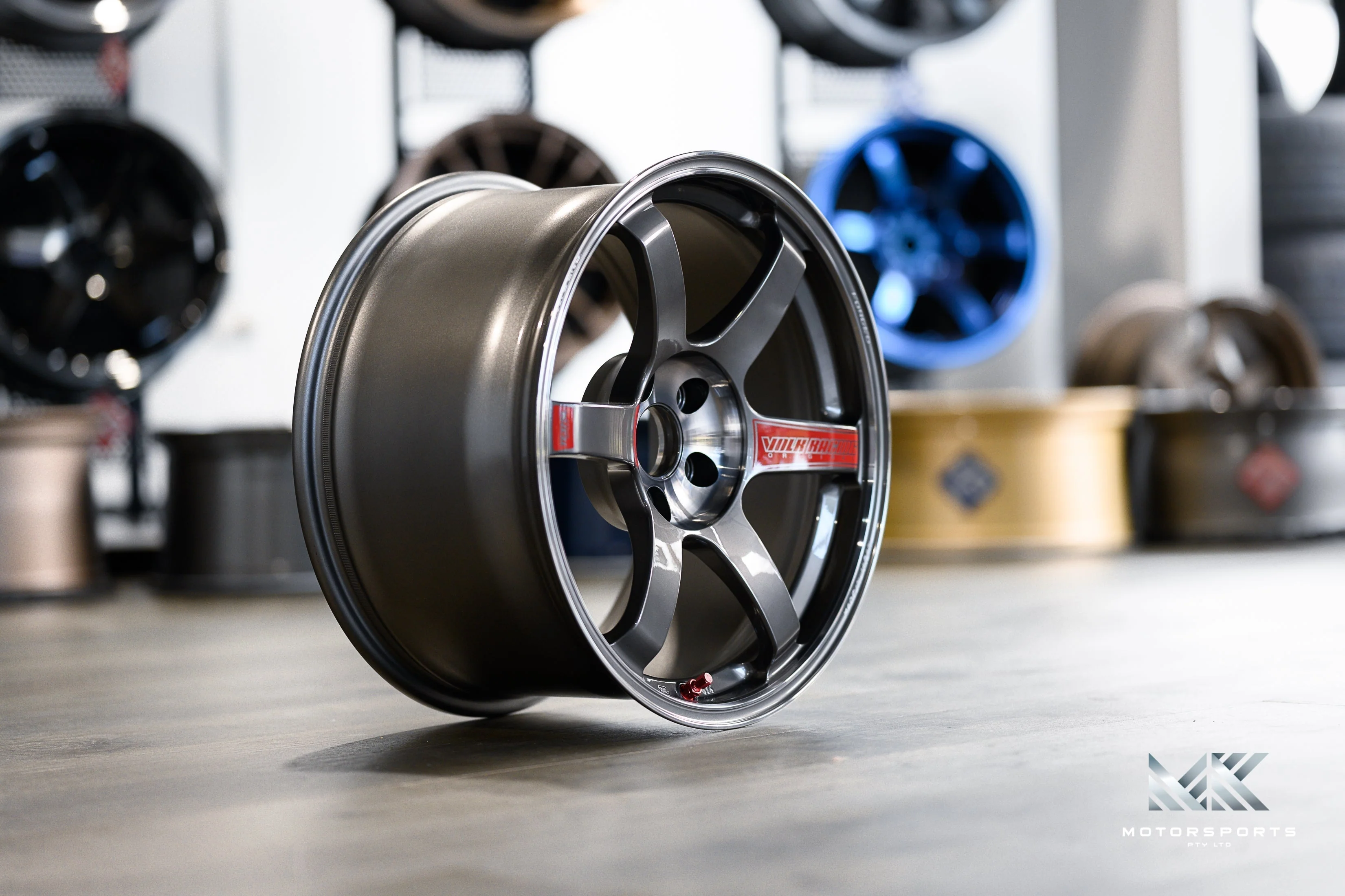 Volk Racing TE37 Saga SL - Obsolete Units - Image 2