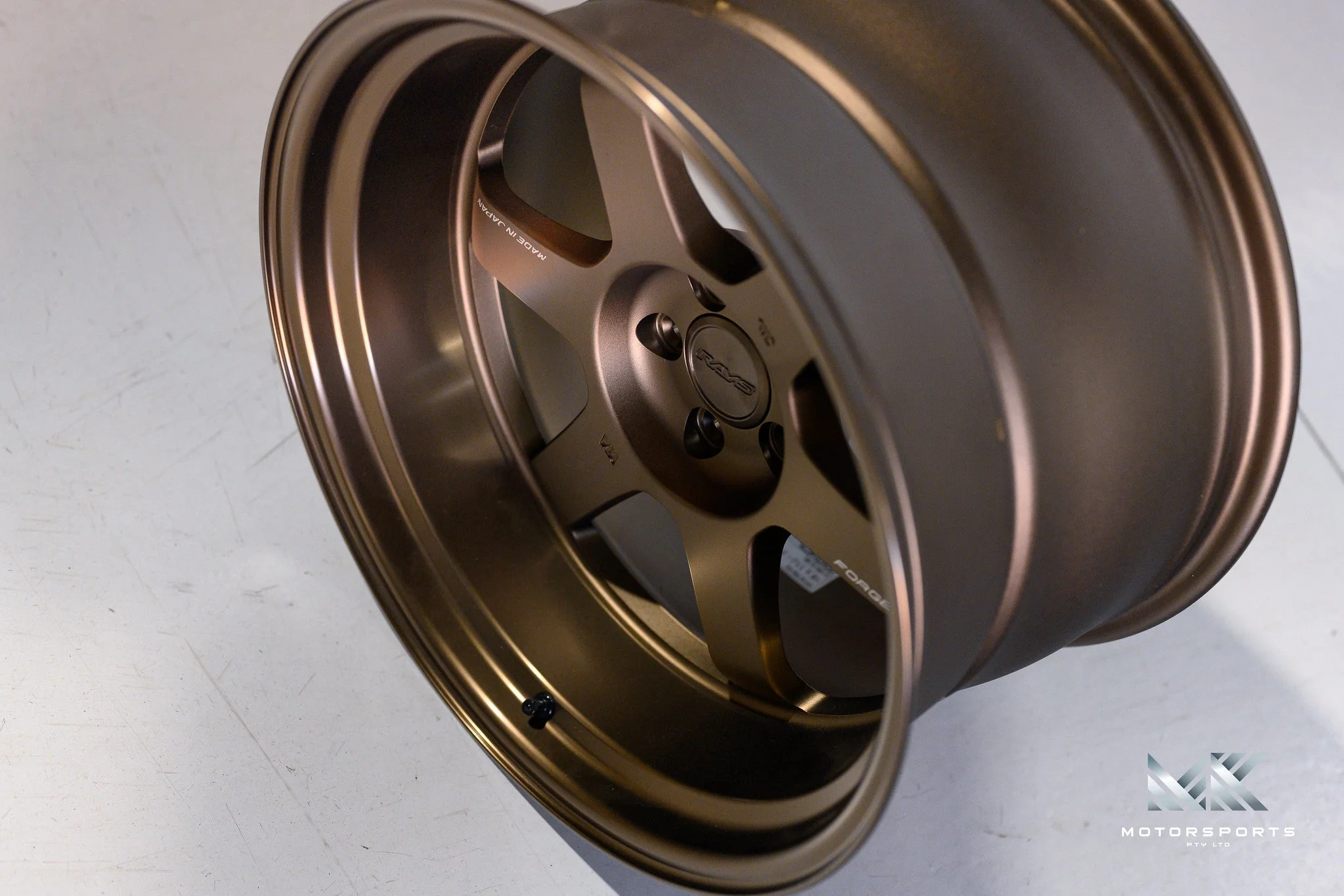 Volk Racing TE37V Mark II 5x120 - Image 4