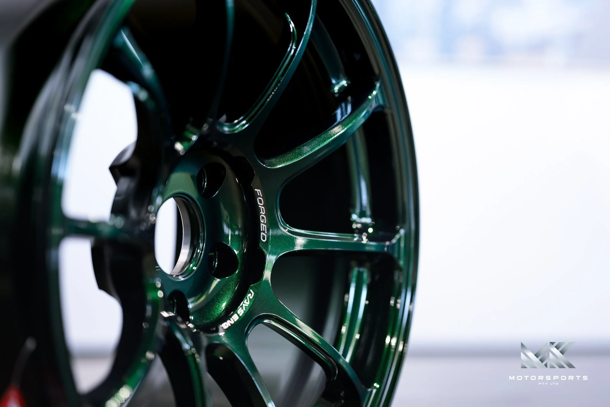 Volk Racing ZE40 17" - Image 10